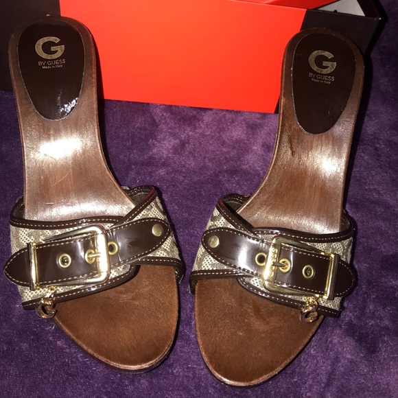 👠SALE 👠 Guess Pumps - Picture 3 of 8